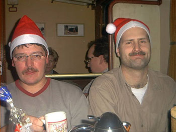 Dec09_44