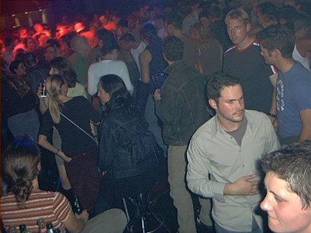 Oct04_45
